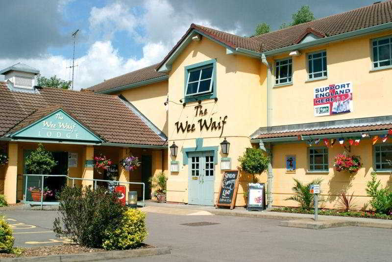 רדינג Wee Waif By Greene King Inns מראה חיצוני תמונה